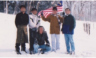 Netizen Shares That Malaysians Are Much More Together Abroad, Wishes That We Can Be More Together Too - WORLD OF BUZZ