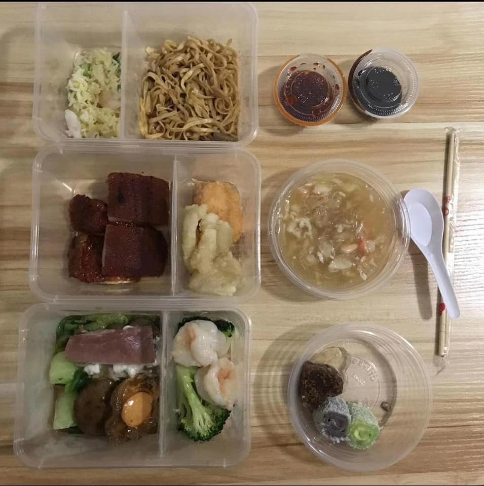 Newlyweds Decide To Give Tapau Bags To Guests At Wedding Banquet To Reduce Covid-19 Risk - World Of Buzz 1