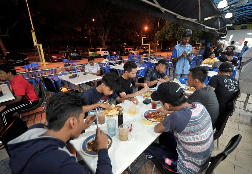 Lepak Mamak