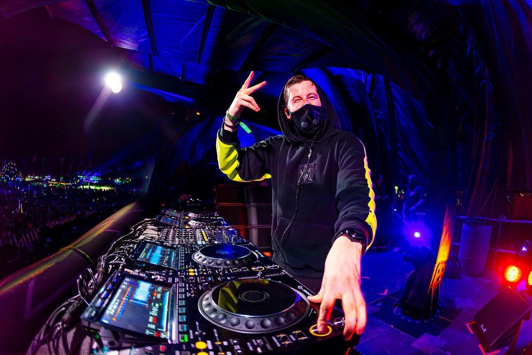 Neon2022 Alan Walker