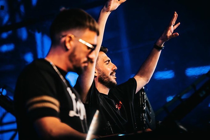 Neon2022 Dimitri Vegas Like Mike