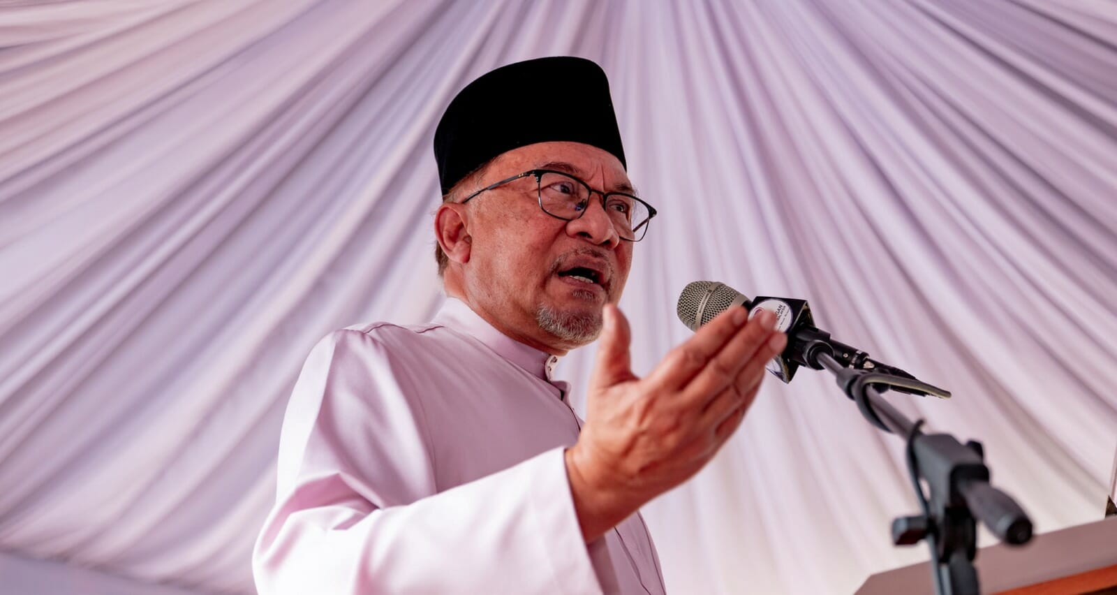 anwar