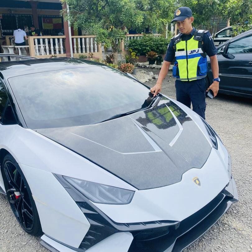 Lambo 2