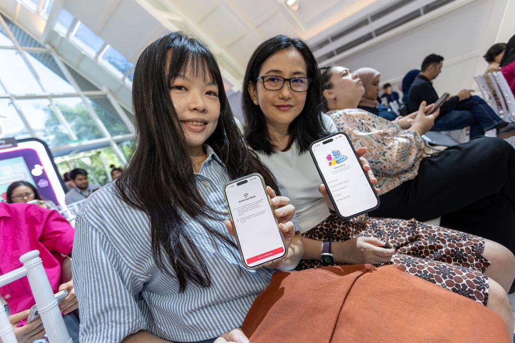 Tiktoktwice 5. Attendees Using Family Pairing